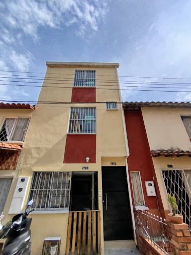 Apartamento en arriendo Santander Bucaramanga Chorreras De Don Juan 68 m2 Habitaciones 3 Baños 3 Garajes 0 Precio $1600000