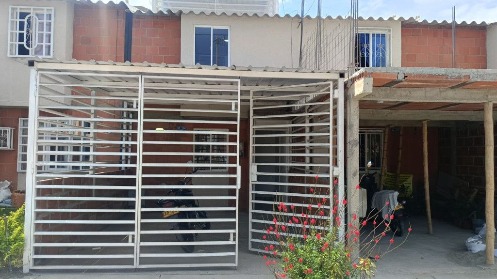 Casa en arriendo Valle Del Cauca Candelaria Candelaria 45 m2 Habitaciones 3 Baños 2 Garajes 1 Precio $800000