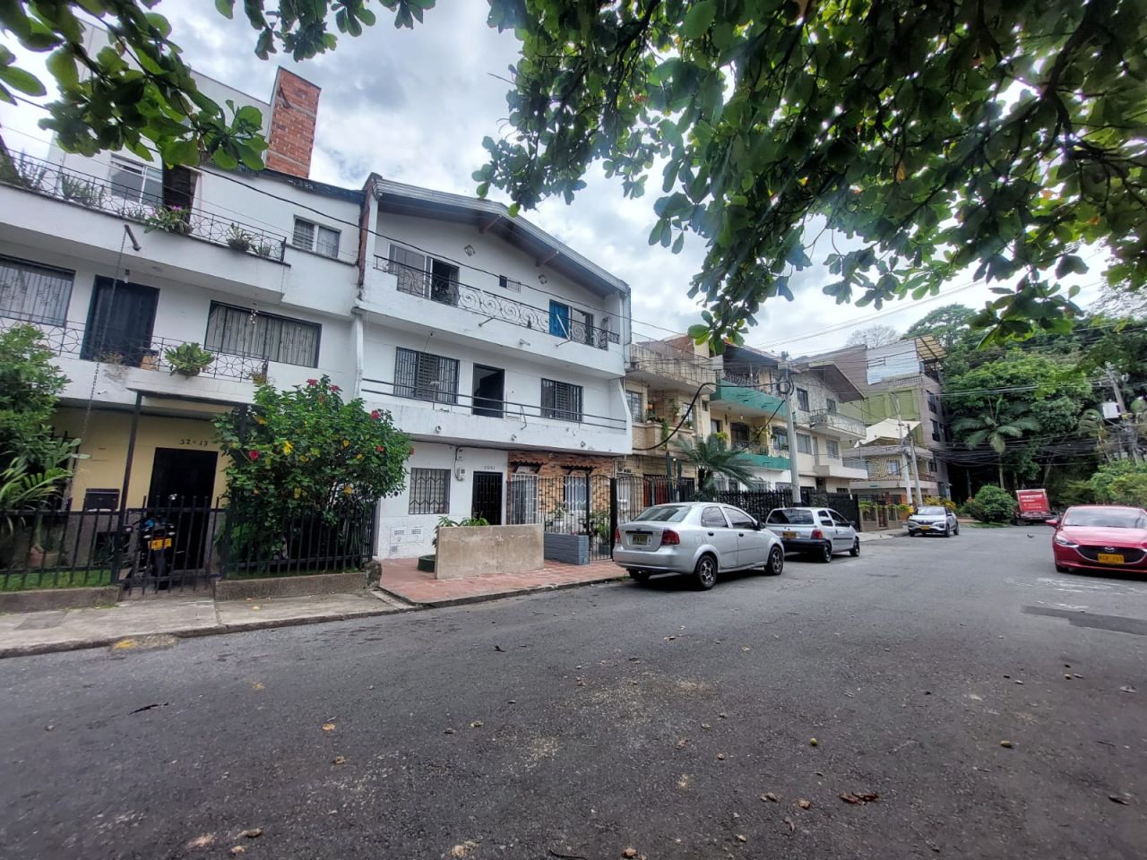 Apartaestudio en arriendo Antioquia Medellín Belen 30 m2 Habitaciones 1 Baños 1 Garajes 0 Precio $1600000