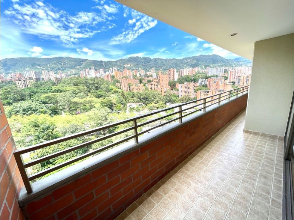 Apartamento en arriendo Antioquia Medellín Santa Maria De Los Angeles 160 m2 Habitaciones 3 Baños 4 Garajes 2 Precio $6300000