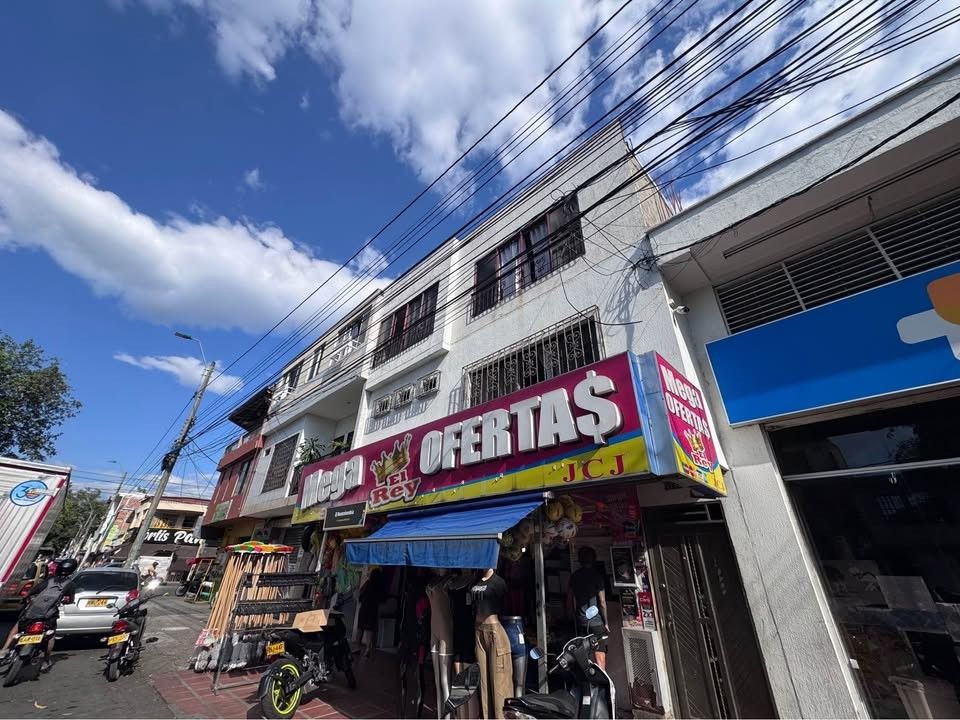 Apartamento en venta Valle Del Cauca Cali Villa Colombia 74 m2 Habitaciones 2 Baños 3 Garajes 0 Precio $240000000