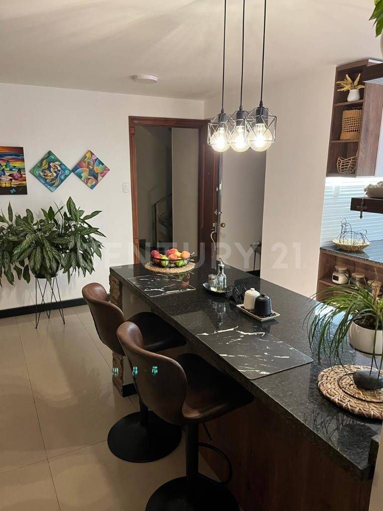 Apartamento en venta Valle Del Cauca Cali Urbanización La Flora 120 m2 Habitaciones 3 Baños 3 Garajes 1 Precio $460000000