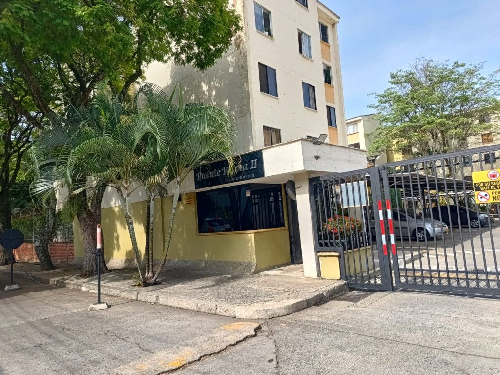 Apartamento en arriendo Valle Del Cauca Cali Santa Anita - La Selva 65 m2 Habitaciones 3 Baños 1 Garajes 1 Precio $1770000