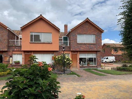 Casa en venta Cundinamarca Chía Vereda La Balsa 113 m2 Habitaciones 4 Baños 3 Garajes 2 Precio $450000000
