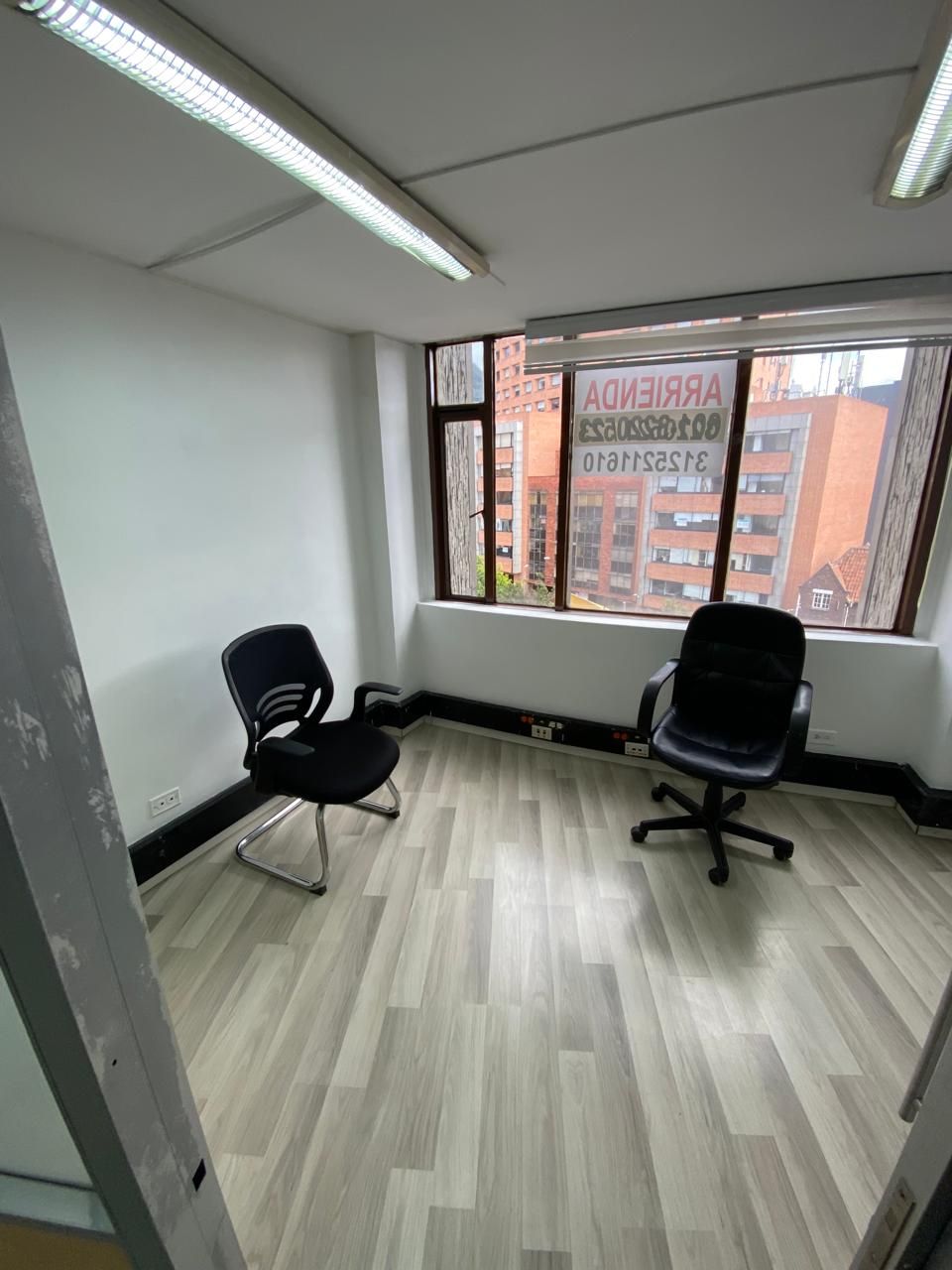 Oficina en arriendo Cundinamarca Bogotá Quinta Camacho 66 m2 Habitaciones 0 Baños 1 Garajes 2 Precio $3049000