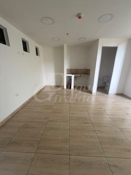 Oficina en arriendo Antioquia Rionegro Centro 26 m2 Habitaciones 0 Baños 1 Garajes 0 Precio $1500000