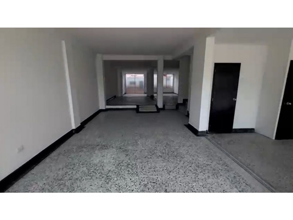 Local en arriendo Meta Villavicencio San Isidro 300 m2 Habitaciones 0 Baños 8 Garajes 2 Precio $9000000