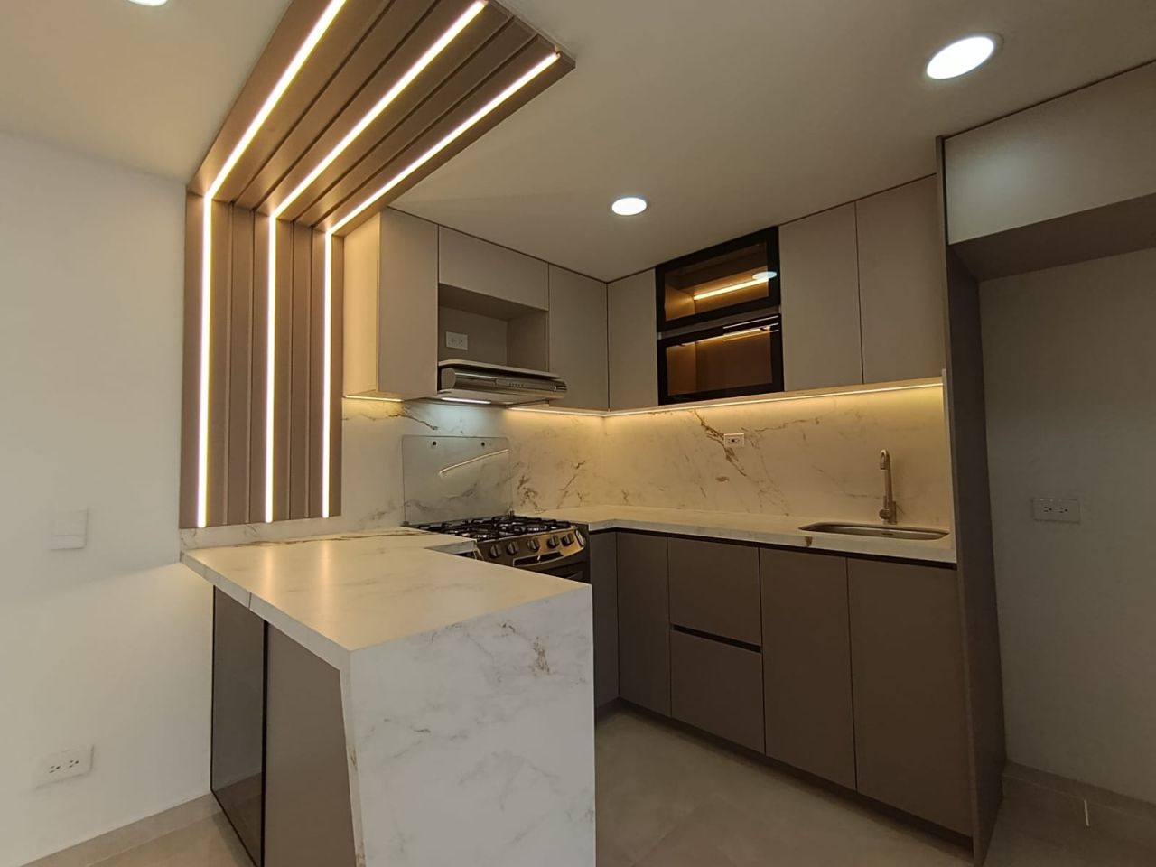 Apartamento en arriendo Antioquia Bello Ciudad Niquia 56 m2 Habitaciones 3 Baños 2 Garajes 1 Precio $2100000