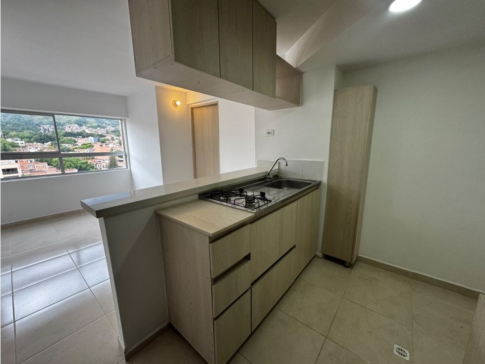 Apartaestudio en arriendo Antioquia Medellín Cristobal 45 m2 Habitaciones 1 Baños 1 Garajes 1 Precio $1800000