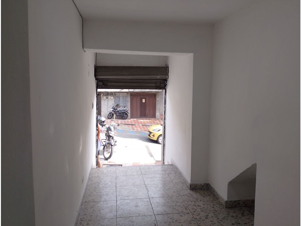 Local en arriendo Antioquia Medellín Campo Valdes No1 70 m2 Habitaciones 0 Baños 1 Garajes 0 Precio $2500000