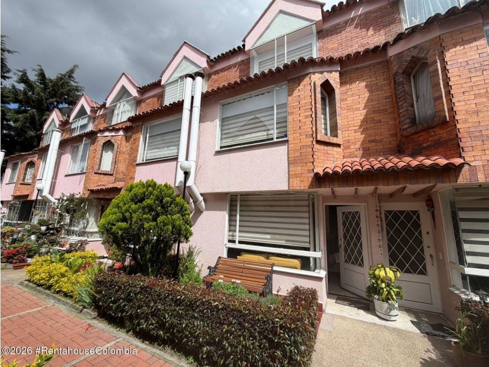 Casa en venta Cundinamarca Bogotá Ub La Naveta 102 m2 Habitaciones 3 Baños 3 Garajes 1 Precio $500000000
