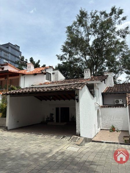 Casa en arriendo Antioquia Medellín Los Balsos No1 290 m2 Habitaciones 4 Baños 5 Garajes 2 Precio $11500000