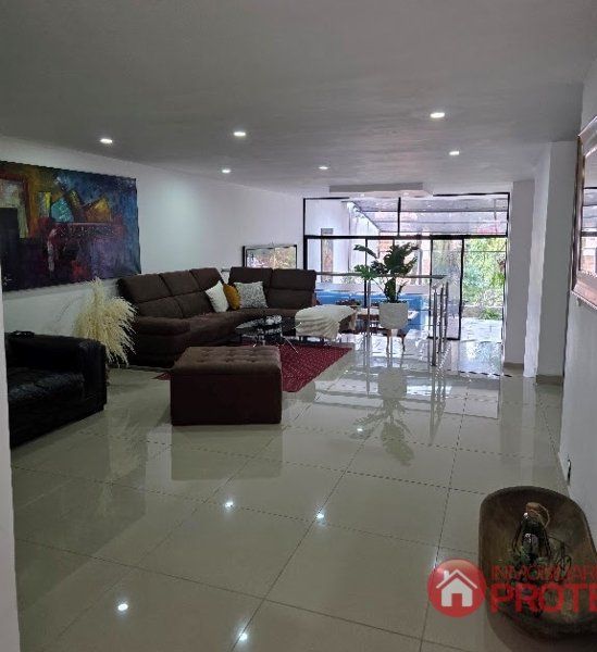 Casa en arriendo Antioquia Medellín Los Balsos No1 290 m2 Habitaciones 4 Baños 5 Garajes 0 Precio $11500000