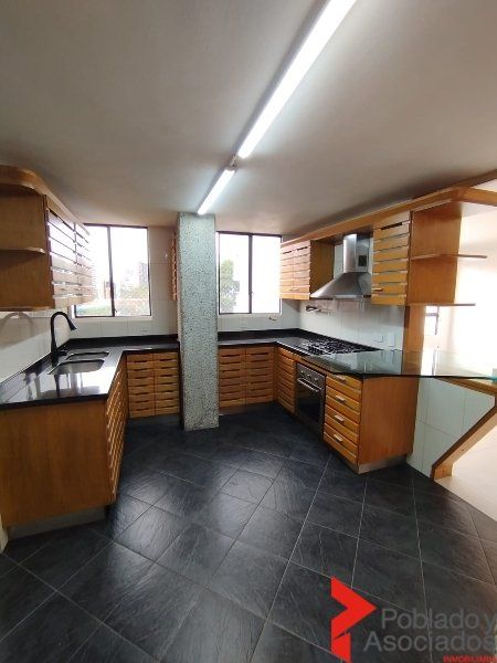Apartamento en arriendo o venta Antioquia Medellín El Diamante No2 170 m2 Habitaciones 3 Baños 3 Garajes 2 Precio venta $1400000000 Precio arriendo $8000000