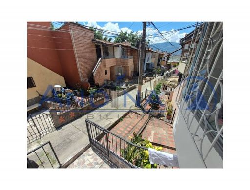 Casa en arriendo Antioquia Itagüí Ub El Encanto 65 m2 Habitaciones 3 Baños 1 Garajes 0 Precio $1900000