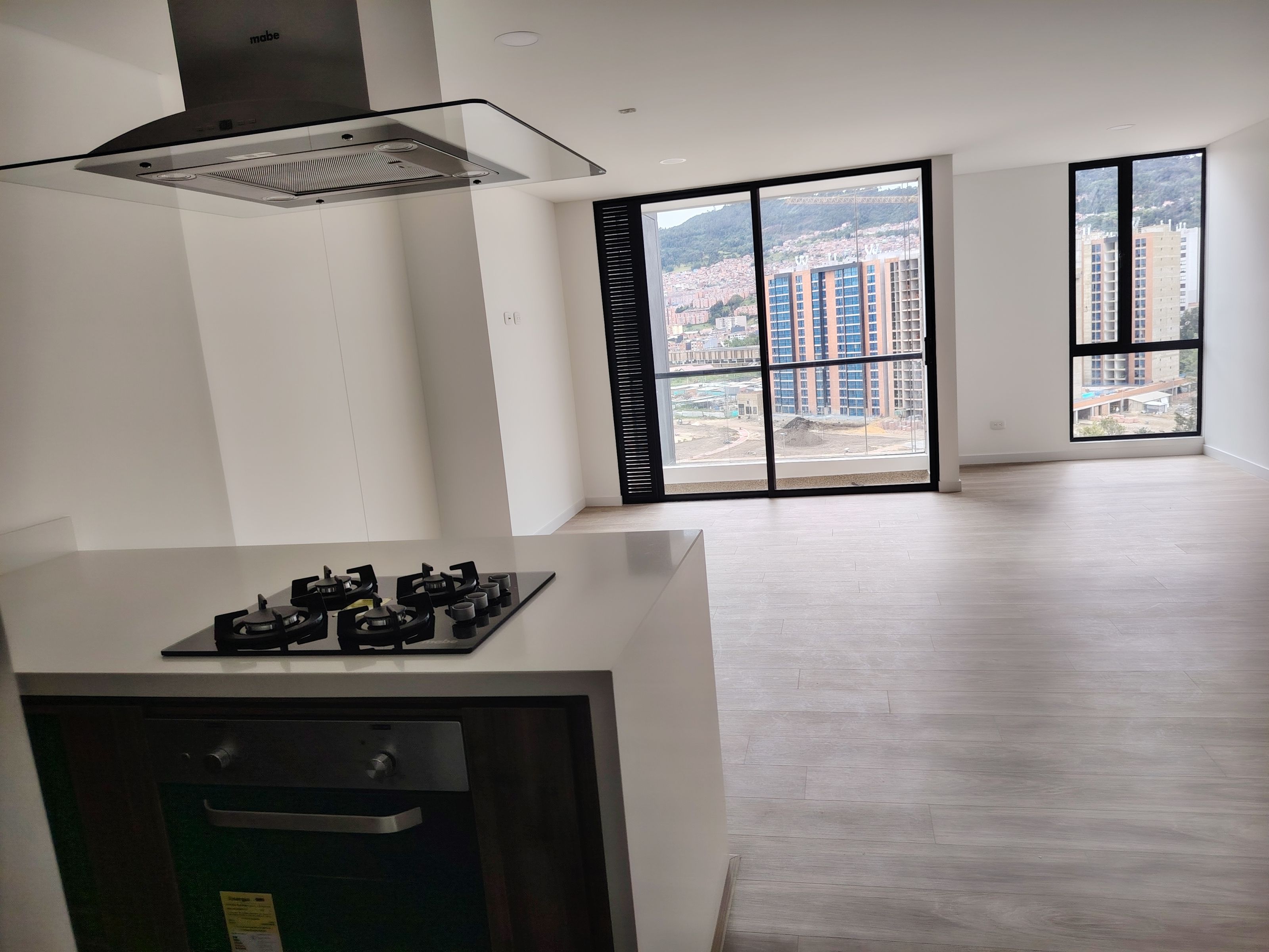 Apartamento en arriendo Cundinamarca Bogotá San Jose De Usaquen 85 m2 Habitaciones 2 Baños 2 Garajes 1 Precio $3800000