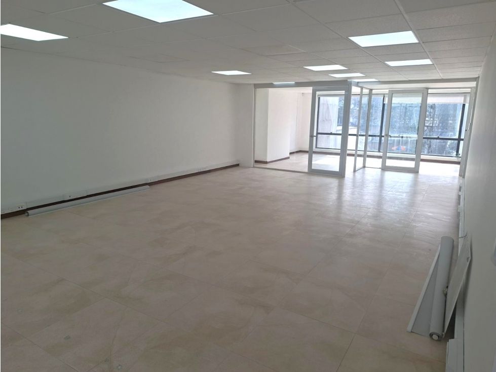 Oficina en arriendo Cundinamarca Bogotá Bellavista 110 m2 Habitaciones 0 Baños 2 Garajes 2 Precio $8330000
