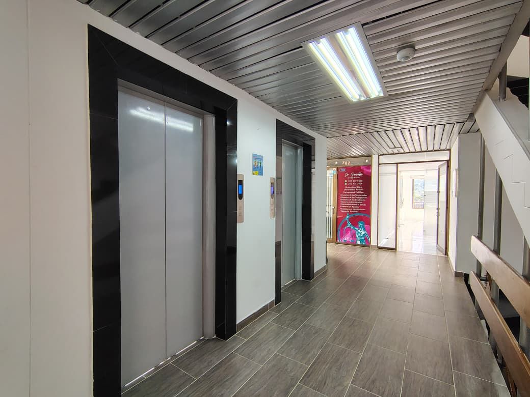 Oficina en arriendo Tolima Ibagué Centro 31 m2 Habitaciones 0 Baños 1 Garajes 0 Precio $1000000