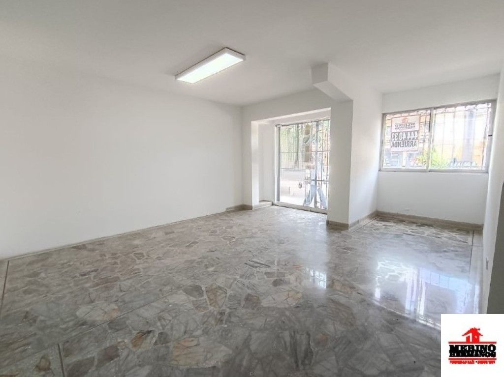 Casa en arriendo Antioquia Medellín Estadio 100 m2 Habitaciones 5 Baños 3 Garajes 0 Precio $7000000
