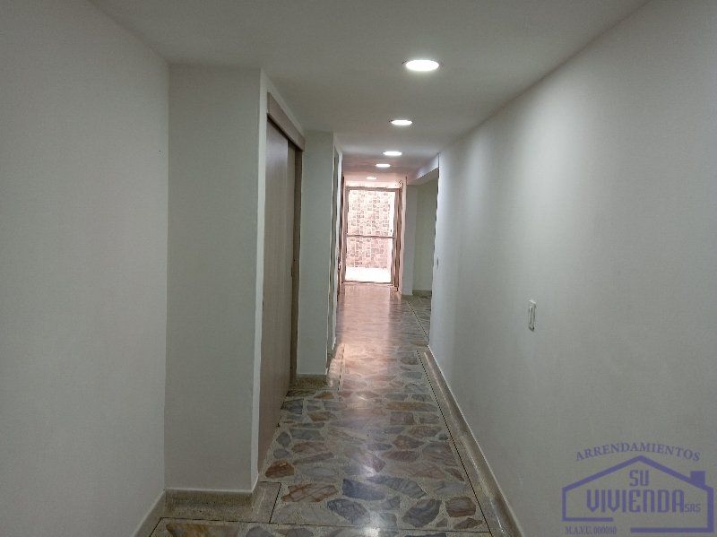 Apartamento en arriendo Antioquia Medellín Campo Amor 70 m2 Habitaciones 2 Baños 2 Garajes 0 Precio $2400000