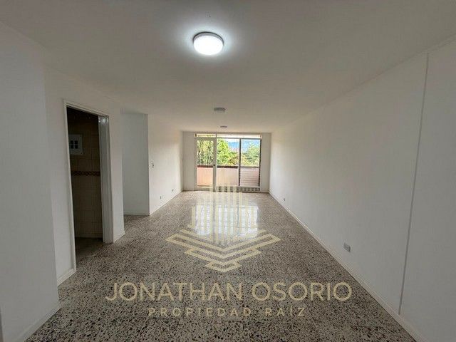 Apartamento en venta Antioquia Medellín Estadio 111 m2 Habitaciones 3 Baños 3 Garajes 0 Precio $540000000