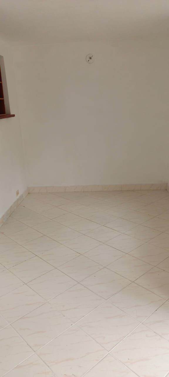 Casa en arriendo Antioquia Medellín La Hondonada 100 m2 Habitaciones 3 Baños 2 Garajes 1 Precio $1900000