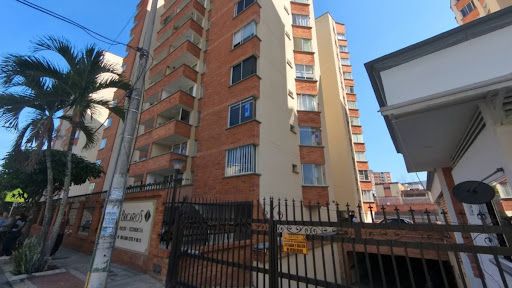 Apartamento en venta Santander Bucaramanga Urbanización Los Bucaros 97 m2 Habitaciones 3 Baños 3 Garajes 1 Precio $310000000