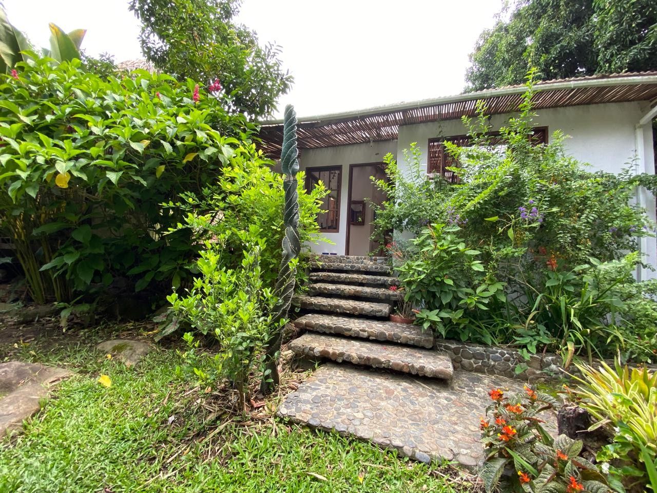 Casa en venta Magdalena Santa Marta Santa Marta 113 m2 Habitaciones 1 Baños 2 Garajes 6 Precio $1000000000
