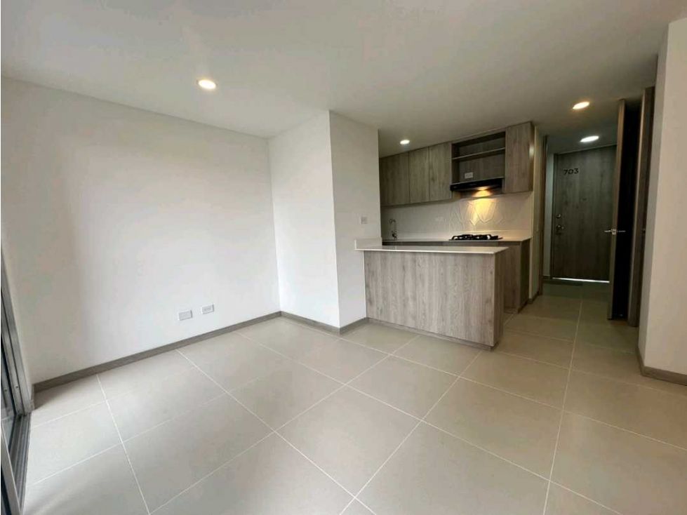 Apartamento en arriendo Antioquia Itagüí Zona Industrial 1 73 m2 Habitaciones 3 Baños 2 Garajes 1 Precio $3100000