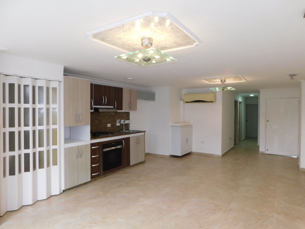 Apartamento en arriendo Bolívar Cartagena Manga 115 m2 Habitaciones 3 Baños 3 Garajes 1 Precio $3600000