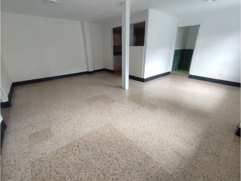 Casa en arriendo Antioquia Medellín Santa Margarita 120 m2 Habitaciones 4 Baños 1 Garajes 0 Precio $1400000