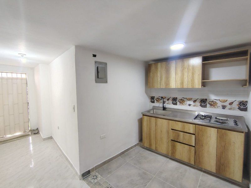 Apartamento en arriendo Antioquia Medellín La Pradera 76 m2 Habitaciones 2 Baños 2 Garajes 0 Precio $1500000