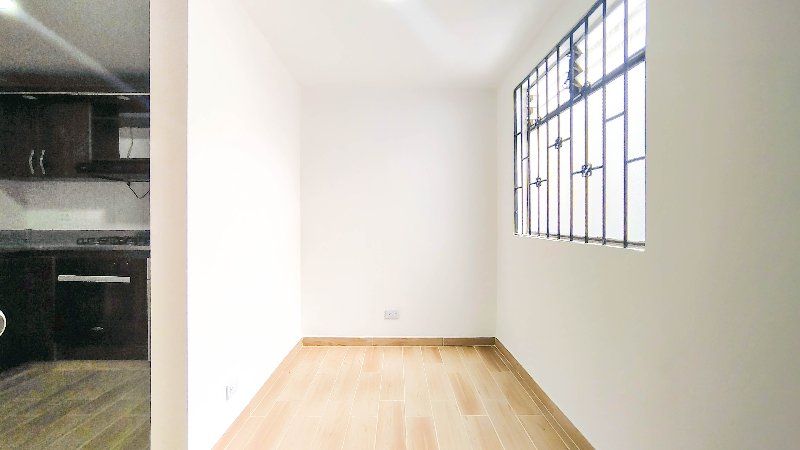 Apartamento en arriendo Antioquia Medellín El Nogal- Los Almendros 40 m2 Habitaciones 2 Baños 1 Garajes 0 Precio $1700000