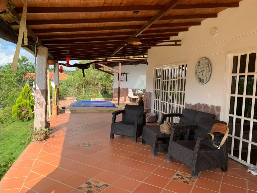 Casa Campestre en venta Santander Lebríja Sector Centro 160 m2 Habitaciones 3 Baños 2 Garajes 4 Precio $550000000