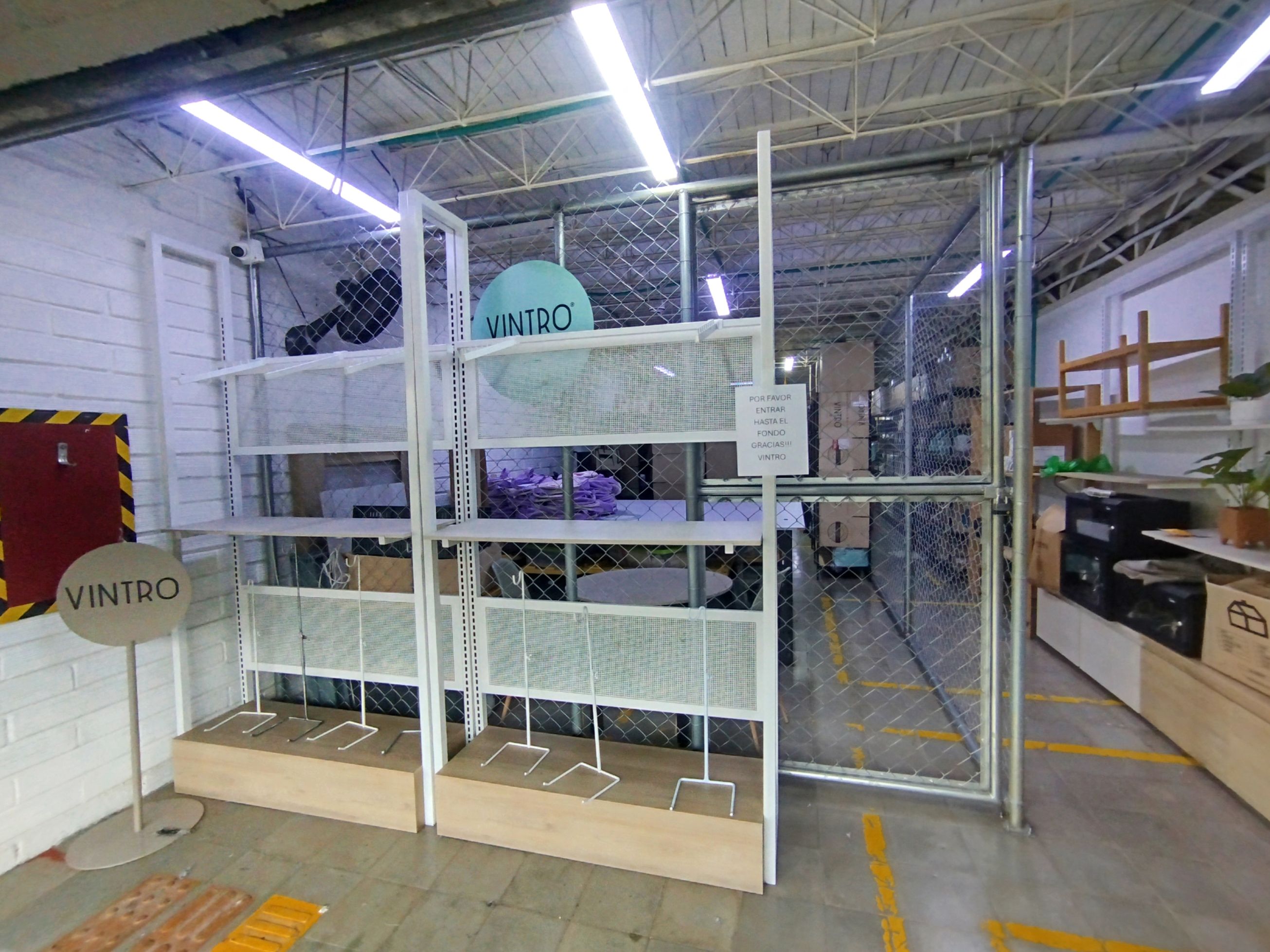 Bodega en arriendo Antioquia Medellín Colombia 170 m2 Habitaciones 0 Baños 2 Garajes 0 Precio $5200000