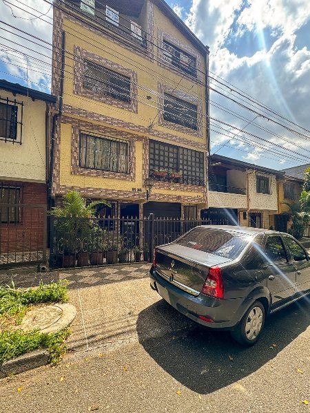 Apartamento en arriendo Antioquia Medellín La Candelaria 80 m2 Habitaciones 3 Baños 2 Garajes 0 Precio $2600000