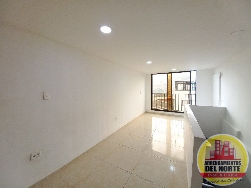 Casa en arriendo Antioquia Medellín Tejelo 52 m2 Habitaciones 2 Baños 1 Garajes 0 Precio $1250000