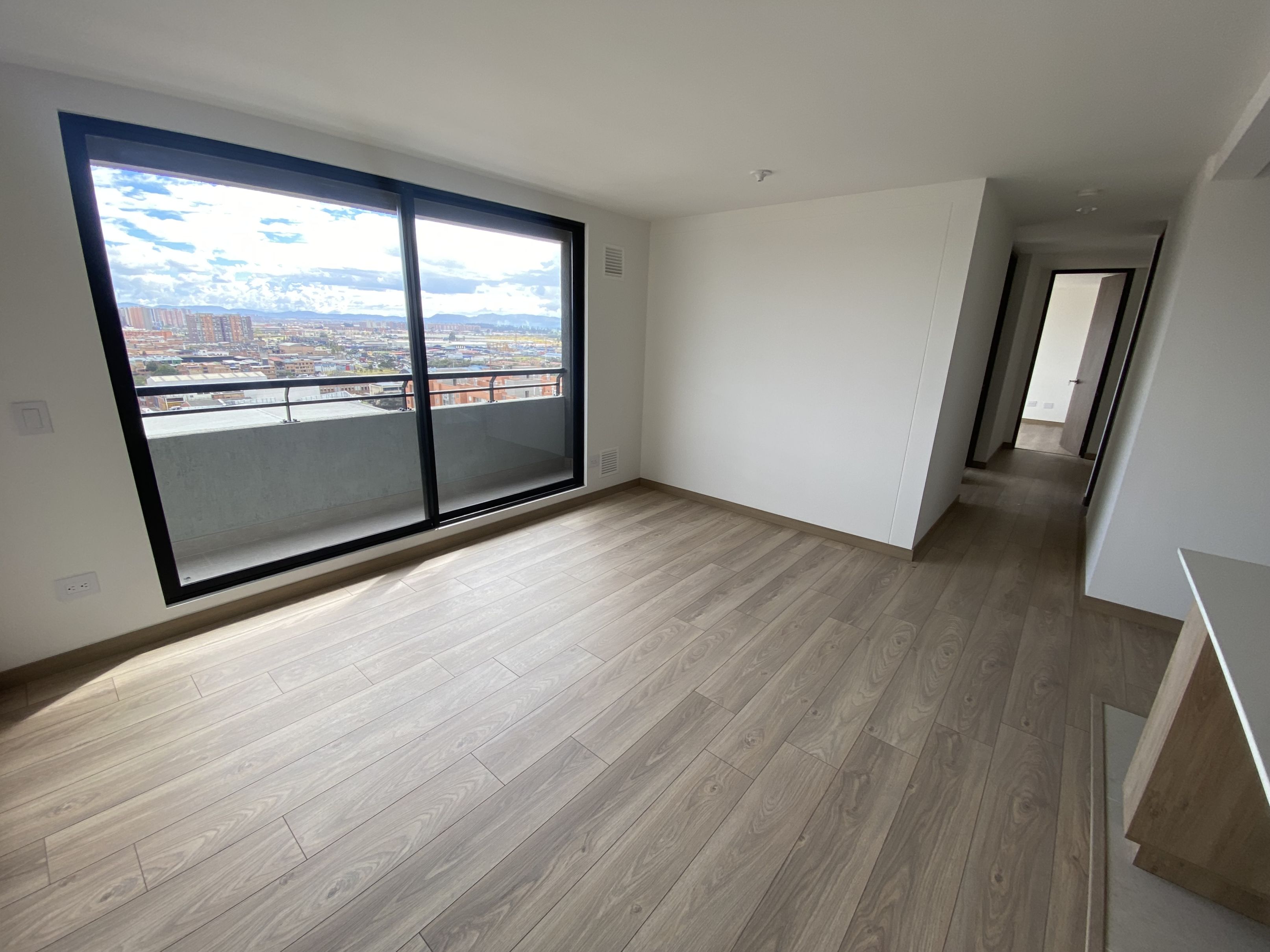 Apartamento en arriendo Cundinamarca Bogotá El Tintal 72 m2 Habitaciones 3 Baños 2 Garajes 1 Precio $3500000