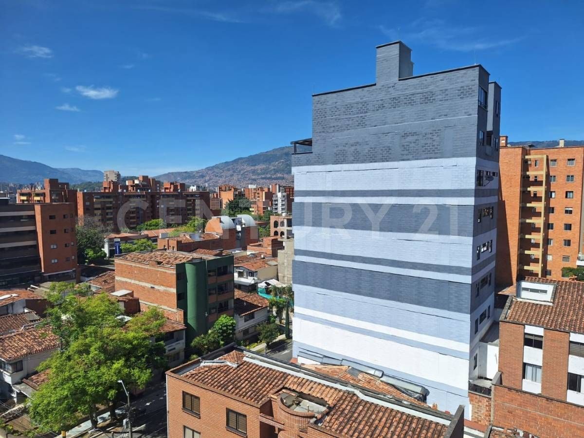 Apartamento en arriendo Antioquia Medellín Florida Nueva 94 m2 Habitaciones 2 Baños 1 Garajes 1 Precio $4000000