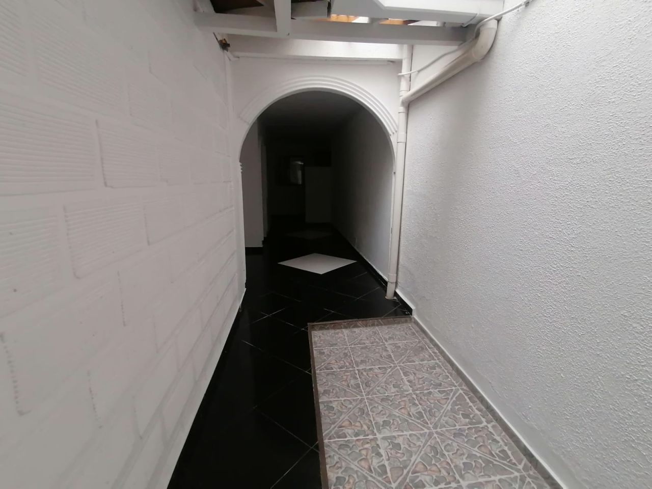 Apartamento en arriendo Antioquia Medellín Simon Bolivar 60 m2 Habitaciones 2 Baños 2 Garajes 0 Precio $2100000
