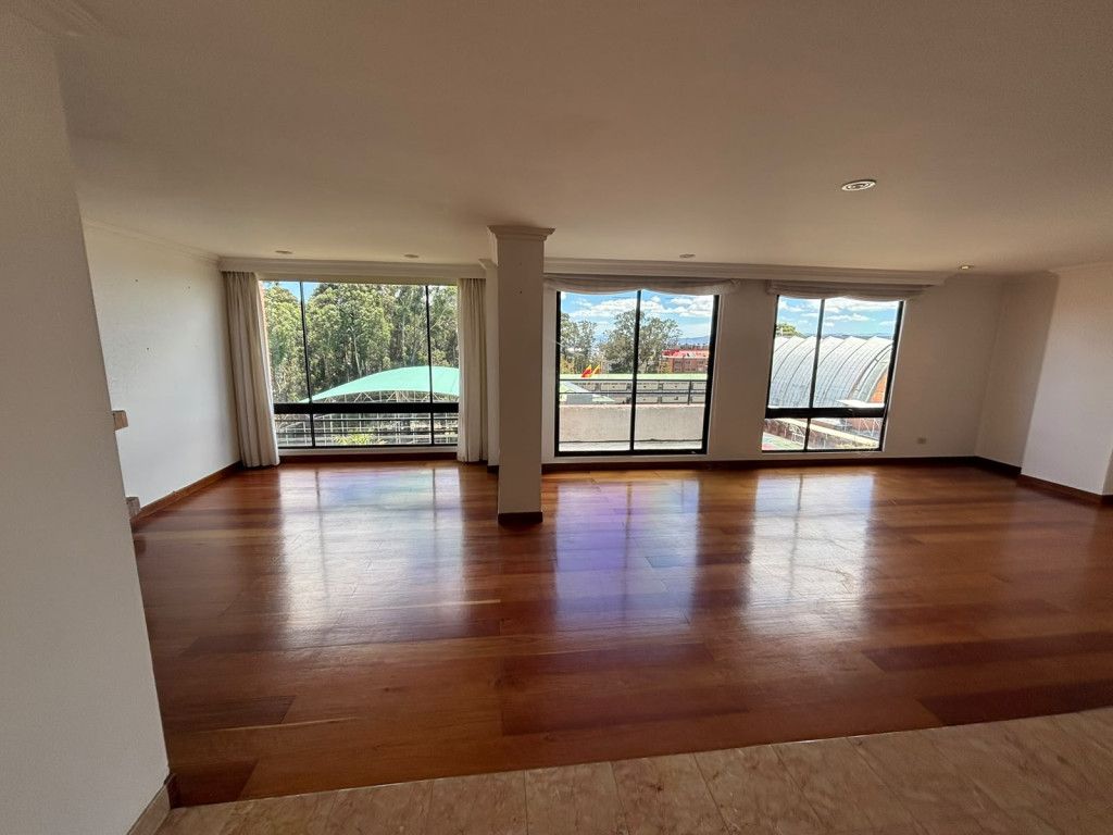 Apartamento en arriendo Cundinamarca Bogotá Las Acacias 180 m2 Habitaciones 3 Baños 3 Garajes 2 Precio $6500000
