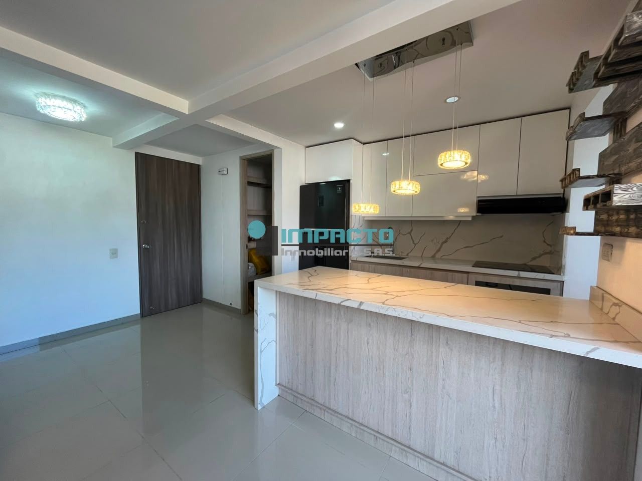 Apartamento en arriendo Antioquia Medellín San German 65 m2 Habitaciones 2 Baños 2 Garajes 1 Precio $3300000