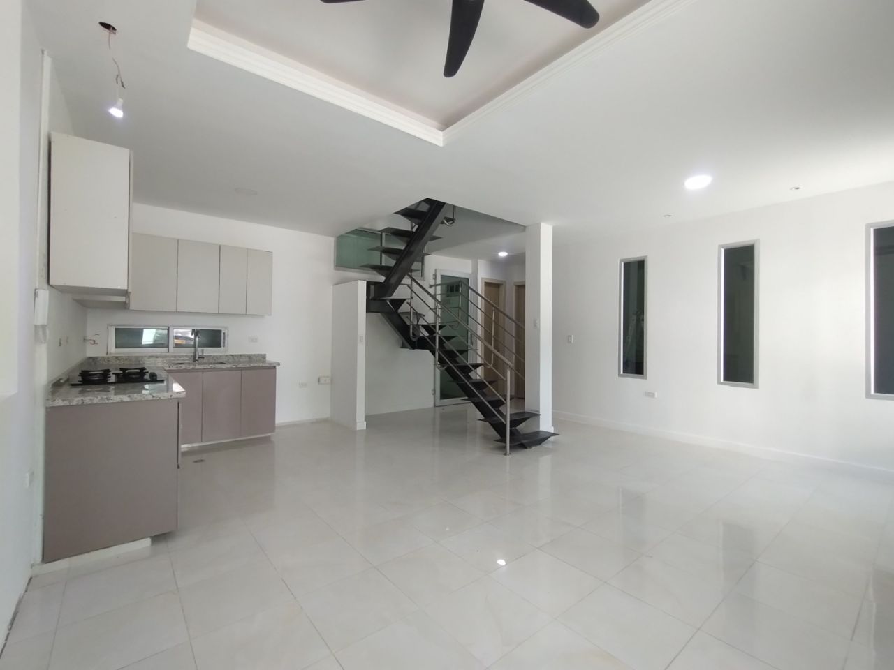 Casa en arriendo Atlántico Barranquilla Ub Balcones De Villa Campestre 200 m2 Habitaciones 3 Baños 5 Garajes 1 Precio $4100000