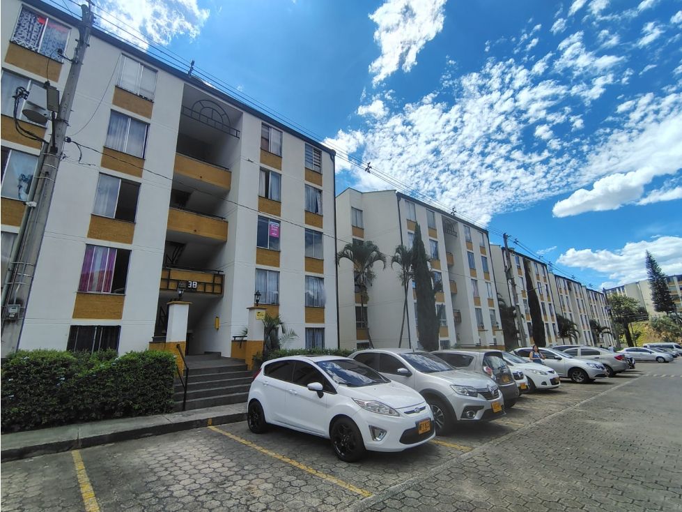 Apartamento en arriendo Antioquia Medellín El Salado 67 m2 Habitaciones 3 Baños 2 Garajes 0 Precio $2400000