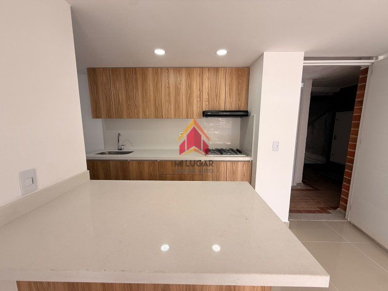 Apartamento en arriendo Antioquia Sabaneta Altos De Maria Auxiliadora 55 m2 Habitaciones 3 Baños 2 Garajes 0 Precio $1850000
