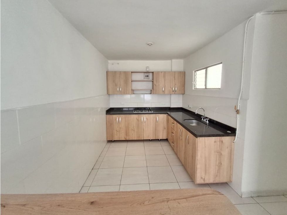 Casa en arriendo Antioquia Itagüí Centro 140 m2 Habitaciones 4 Baños 3 Garajes 0 Precio $2800000