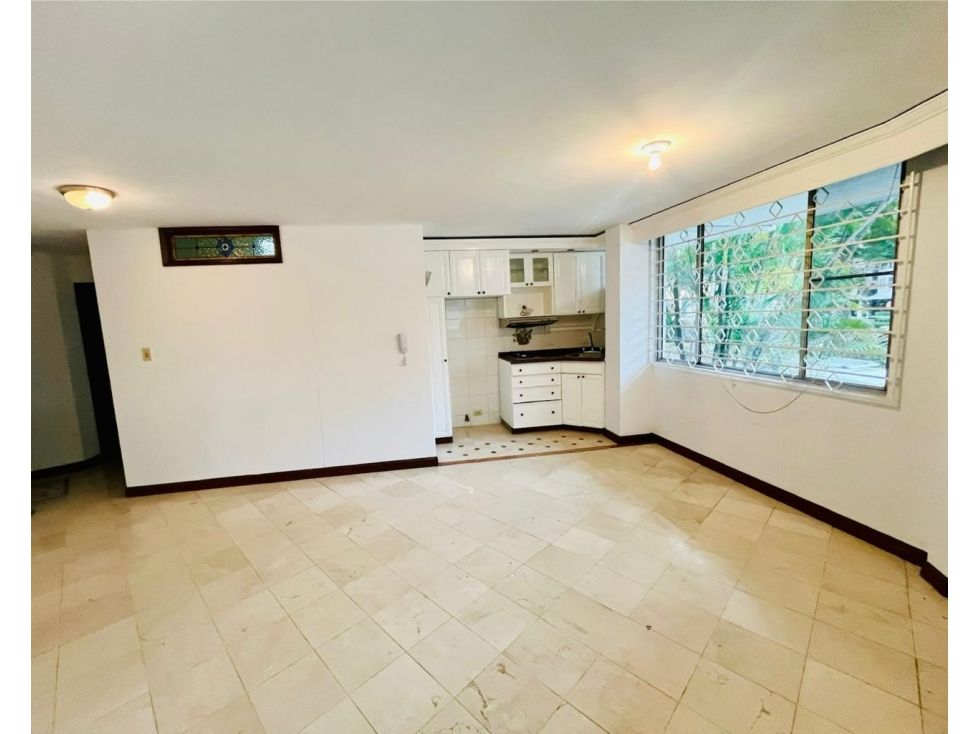 Apartaestudio en arriendo Valle Del Cauca Cali El Peñón 50 m2 Habitaciones 1 Baños 1 Garajes 0 Precio $1800000