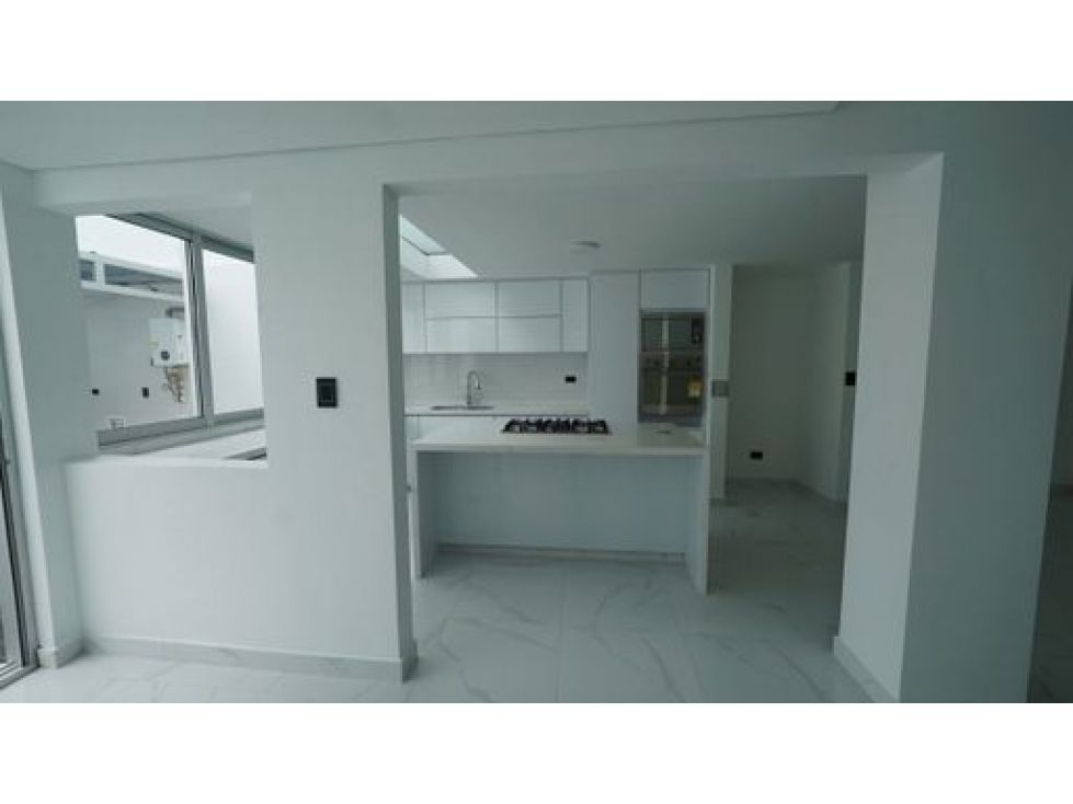 Casa en venta Cundinamarca Bogotá Lisboa 199 m2 Habitaciones 5 Baños 6 Garajes 4 Precio $1380000000