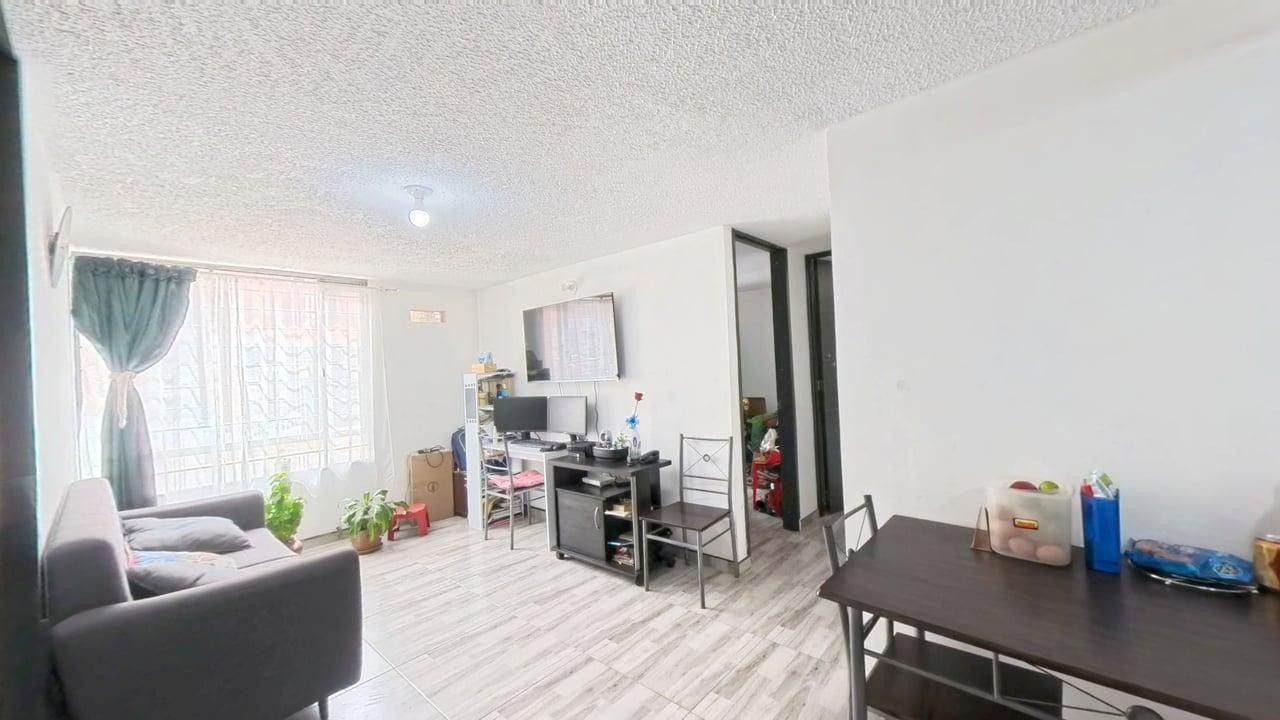 Apartamento en venta Cundinamarca Soacha Hogares Soacha 51 m2 Habitaciones 3 Baños 1 Garajes 0 Precio $180000000
