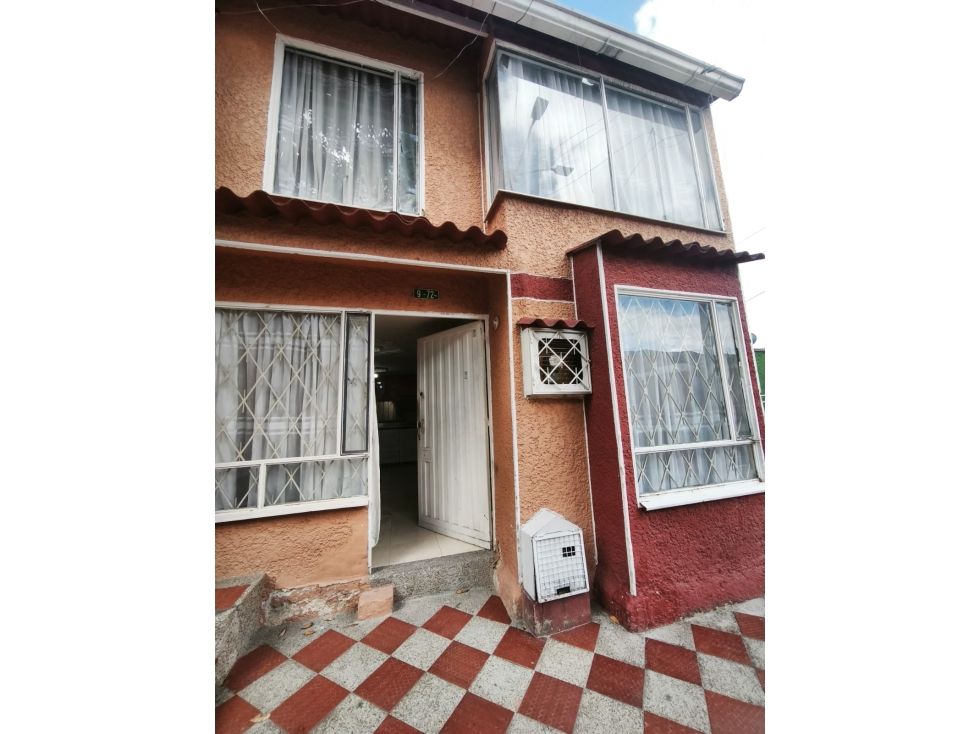 Casa en venta Cundinamarca Bogotá Marco Fidel Suarez No 1 60 m2 Habitaciones 3 Baños 2 Garajes 0 Precio $200000000